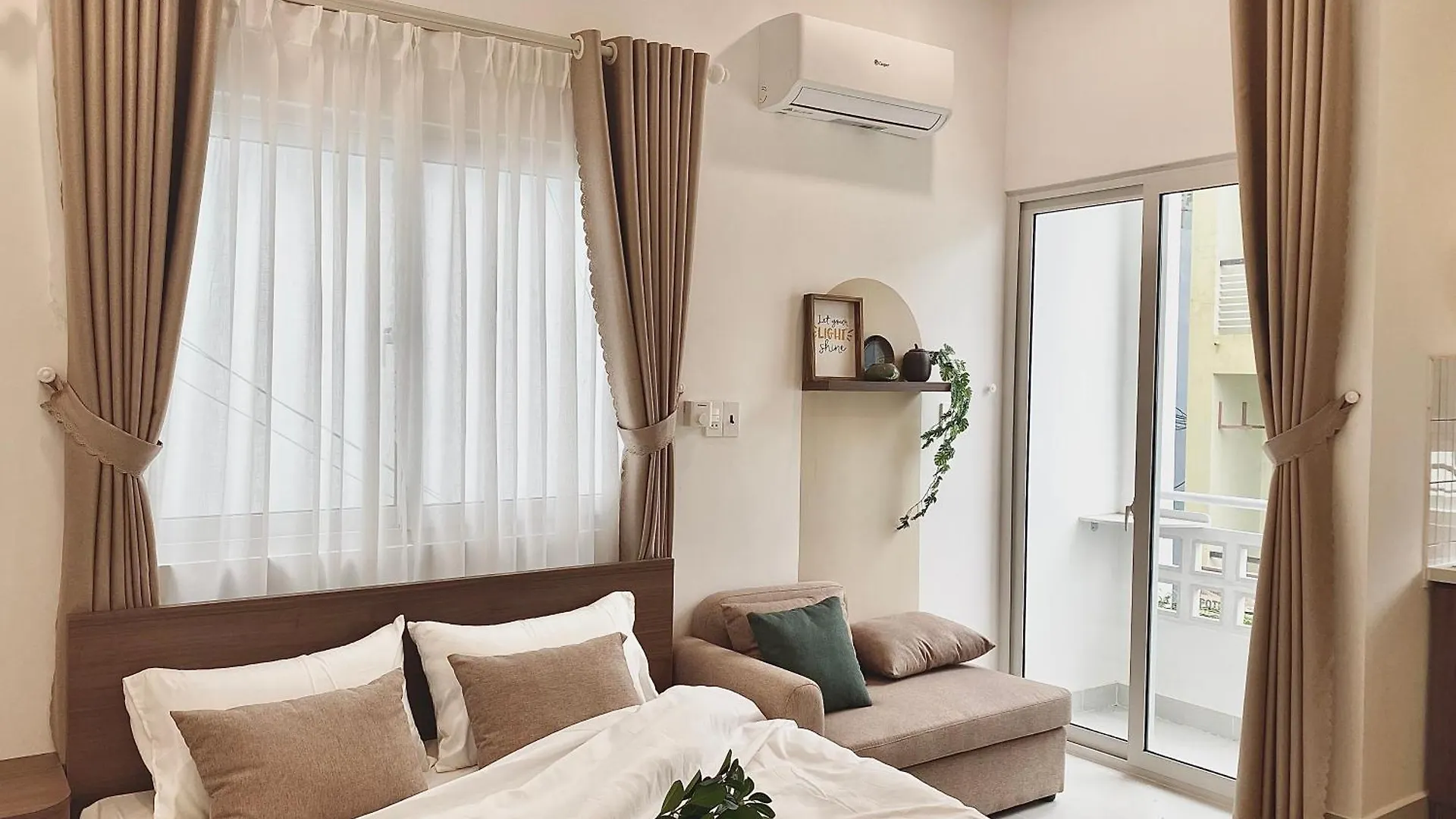 Aparthotel Mua Home Da Nang Vietnam