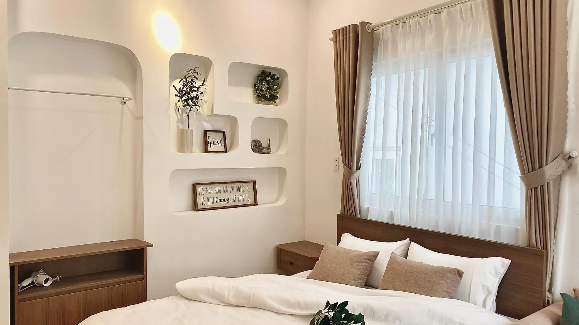 Mua Home Da Nang 0*,  Vietnam